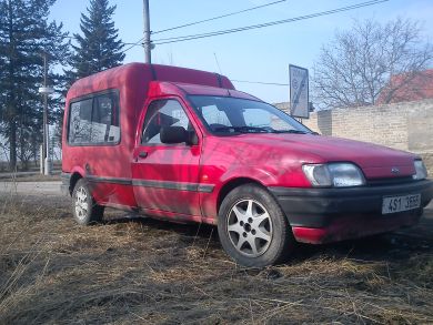 Ford Courier
