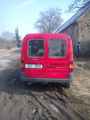 Ford Courier
