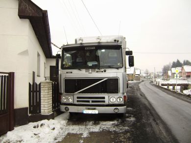 Volvo F12
