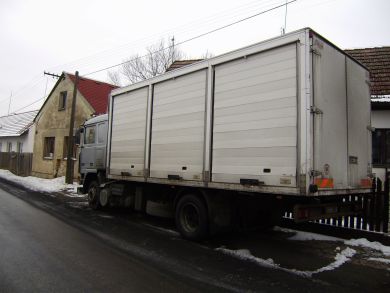 Volvo F12