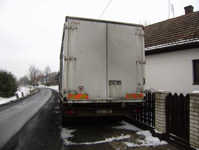 Volvo F12
